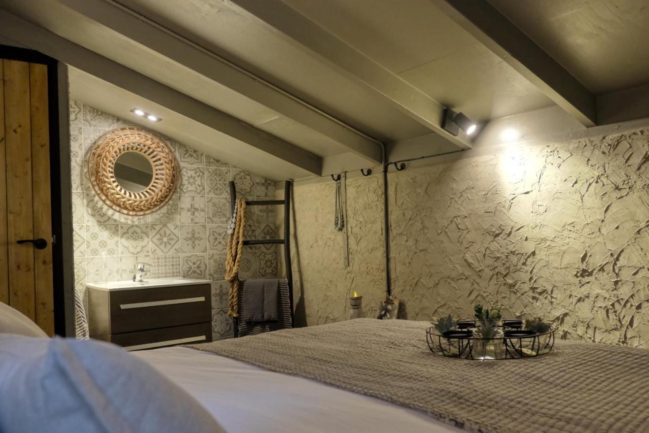 Lodge In Een Bosrijke Omgeving Met Hottub & Sauna Opt Rheezerveen 외부 사진
